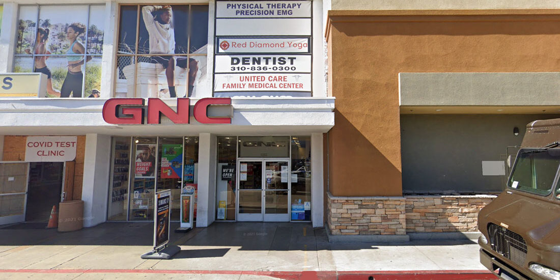 West Los Angeles Physical Therapy Office - Southern California Sports Rehabilitation